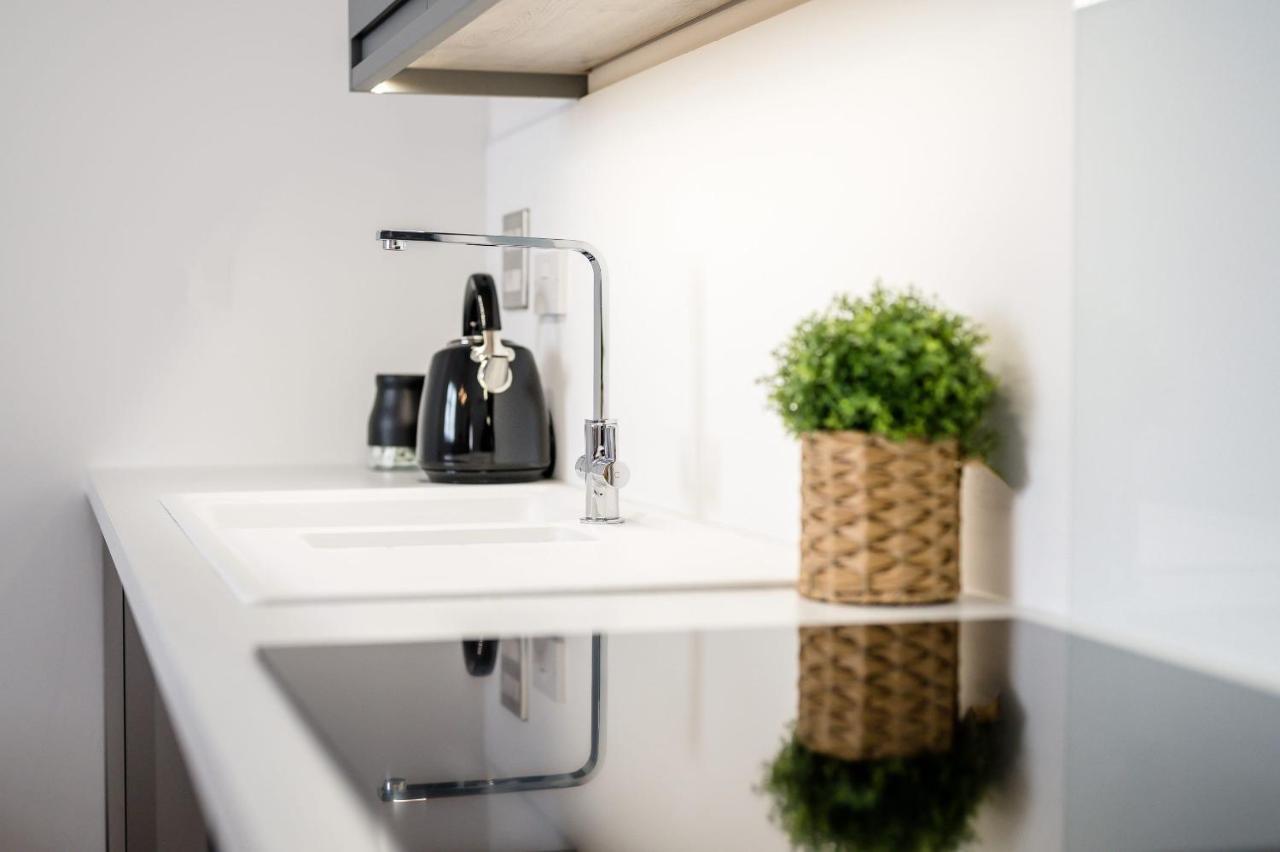 Host & Stay - Wood Street Nightlife Apartment Liverpool Buitenkant foto